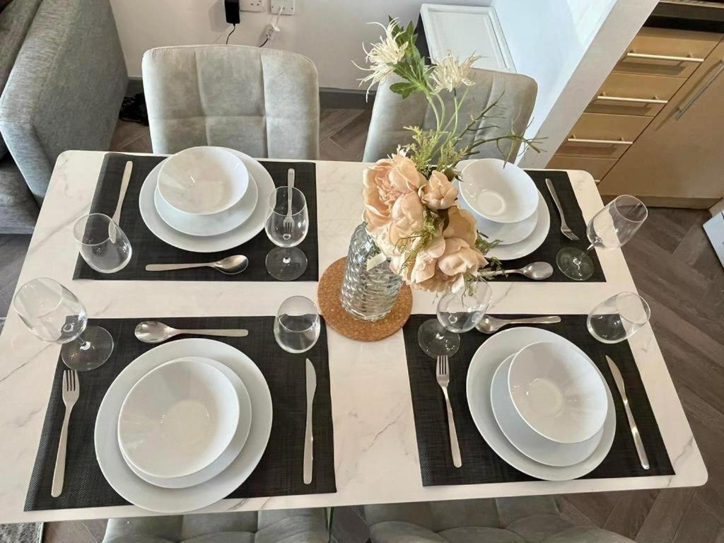 Luxury 02 Academy City Centre 2 Bed Apartment Mailbox Bullring Leisure & Families Birmingham Extérieur photo